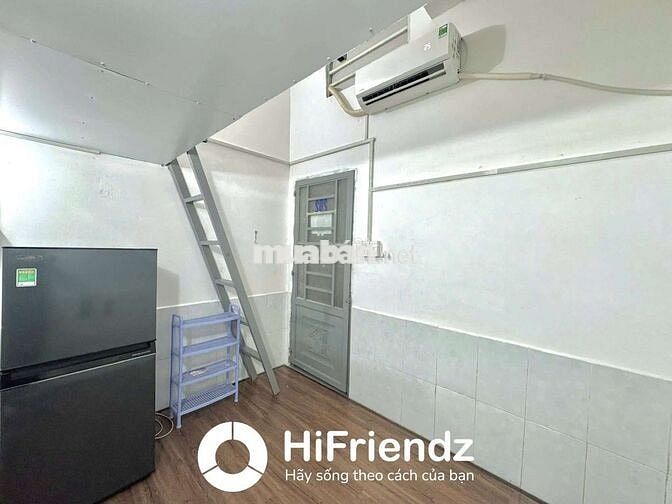 Đi bộ qua trường UEH Quận 10 - Trọ gác sinh viên - Giá rẻ