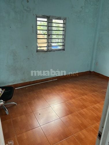 Chính chủ cho thuê nhà hẻm Q12 gần Chợ cầu