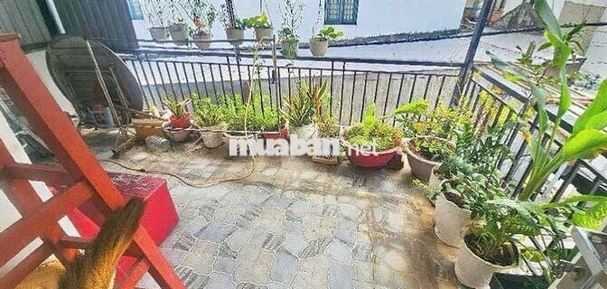 Chính chủ nhiệt bán nhà đẹp ở ngay quận 12_ Nguyễn Văn Quá ngang 5x14M
