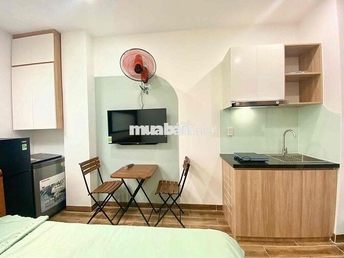Căn Hộ Cao Cấp - Máy Giặt Riêng - Ngay Công Viên Làng Hoa