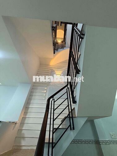 NHÀ NGUYÊN CĂN NGÃ BA TÂN MỸ QUẬN 7 THÍCH HỢP NHU CẦU Ở CỦA GIA ĐÌNH