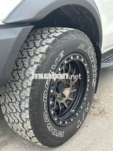 FORD RANGER XLS 2.2L ĐỘ RAPTOR