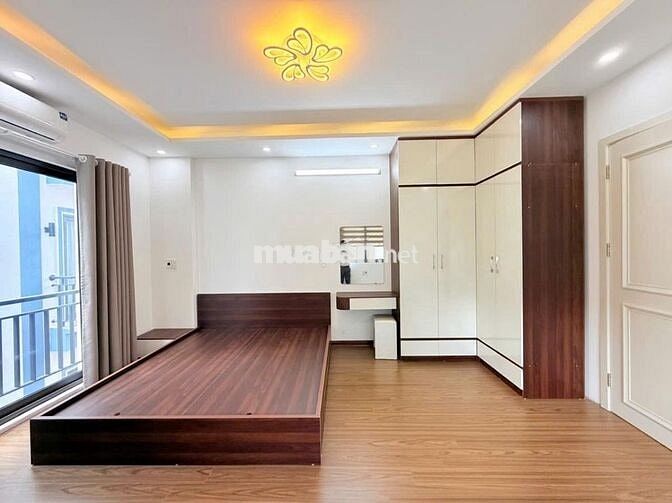 Hot! Bán Nhà Minh Khai, Lô góc, hai thoáng, nhà đẹp ở ngay