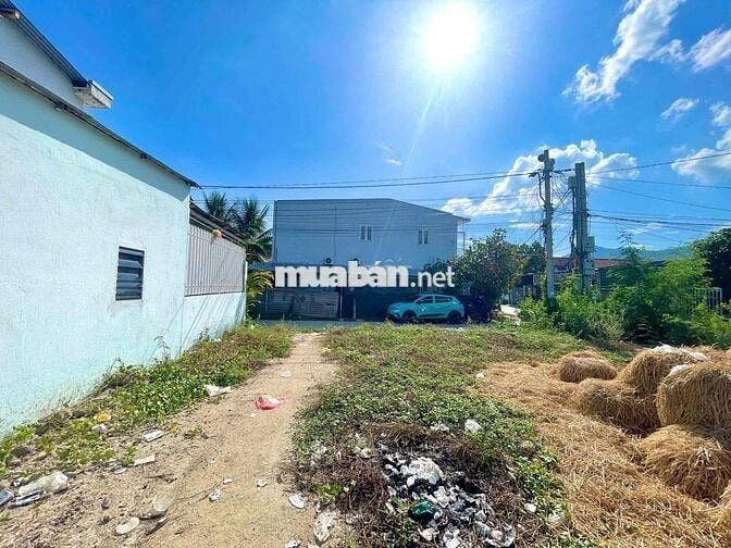 Cần bán 2 lô liền kề Thôn Đông Vĩnh Phương ( Phường Bắc Nha Trang )