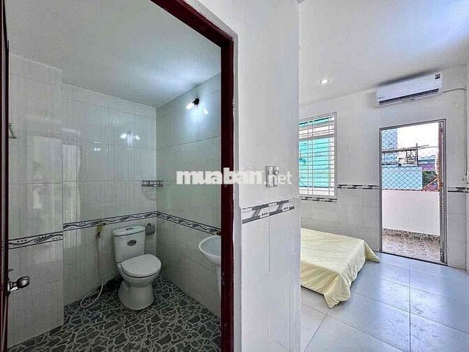 CHO THUÊ STUDIO BAN CÔNG TÁCH BẾP QUẬN 10