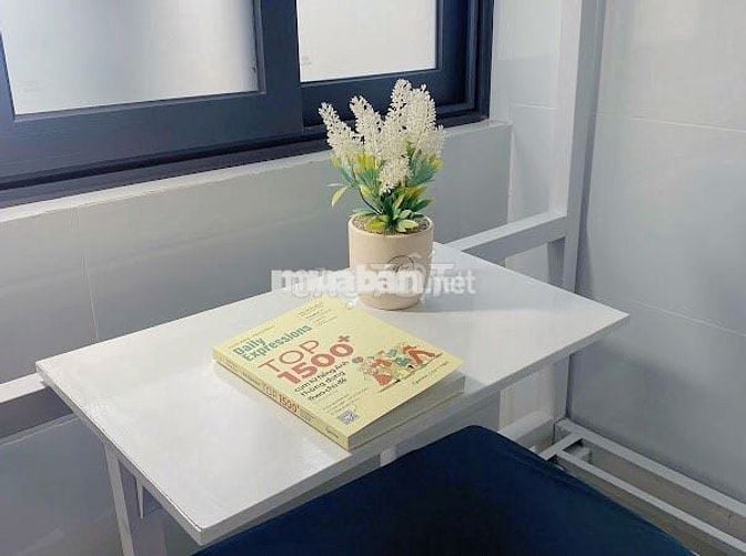 KTX Nữ ngay ĐH Ngân Hàng 400m, đi bộ được - Mới xây, không chung chủ