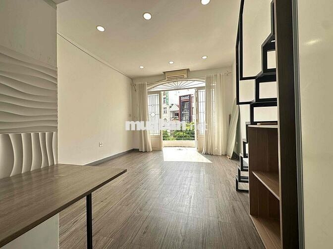 CHO THUÊ PHÒNG DUPLEX CÓ GÁC RỘNG 30-50m2 QUẬN 10