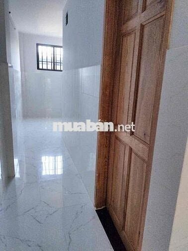 NHÀ CHO THUÊ – 9 TRIỆU/THÁNG 🍁 DT: 4 × 20m – 1 trệt, 1 lầu, gồm 4 ph