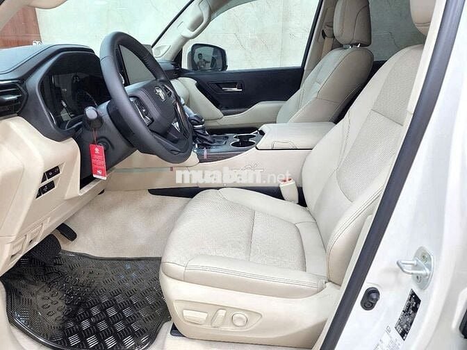 LandCruiser 2024 mới 99% nhà dùng kĩ còn bảo hành
