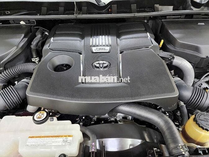 LandCruiser 2024 mới 99% nhà dùng kĩ còn bảo hành