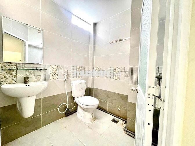 PHÒNG CÓ GÁC FULL NỘI THẤT SIÊU ĐẸP NGAY TRUNG TÂM