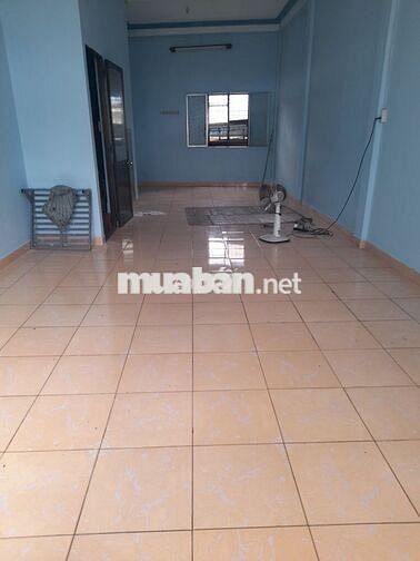 Nhà MT Tân Sơn Nhì ngay ngã tư Nguyễn Xuân Khoát