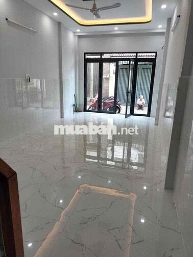 NHÀ CHO THUÊ – 9 TRIỆU/THÁNG 🍁 DT: 4 × 20m – 1 trệt, 1 lầu, gồm 4 ph