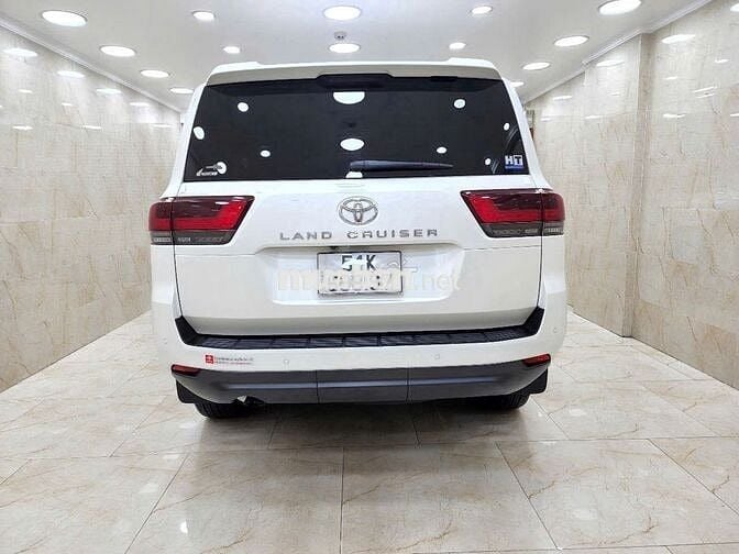 LandCruiser 2024 mới 99% nhà dùng kĩ còn bảo hành