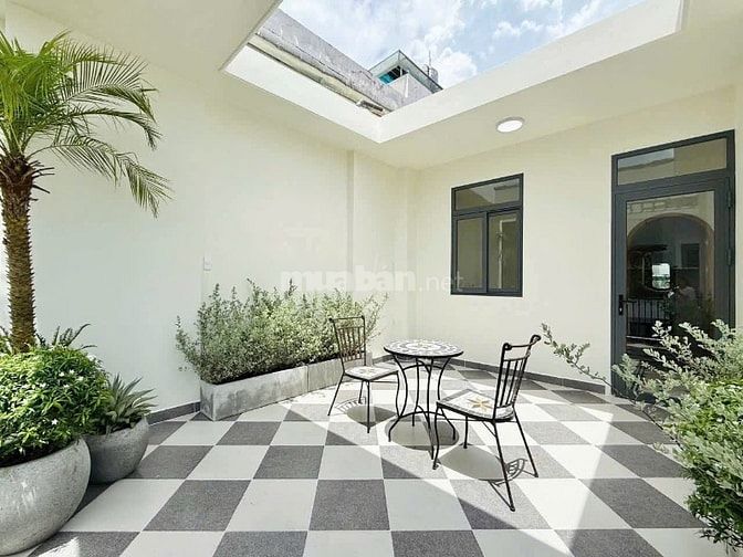 Với tầm tc 2tỷ hơn một chút sở hữu căn nhà Nguyễn Thị Huỳnh 53m2 SHR