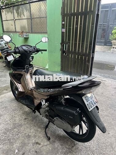 Suzuki hazate 2011 ngoại hình đẹp giấy tờ đầy đủ