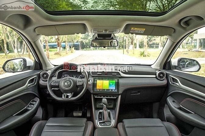 MG ZS Luxury 1.5 AT 2WD bản mới nhập Thái