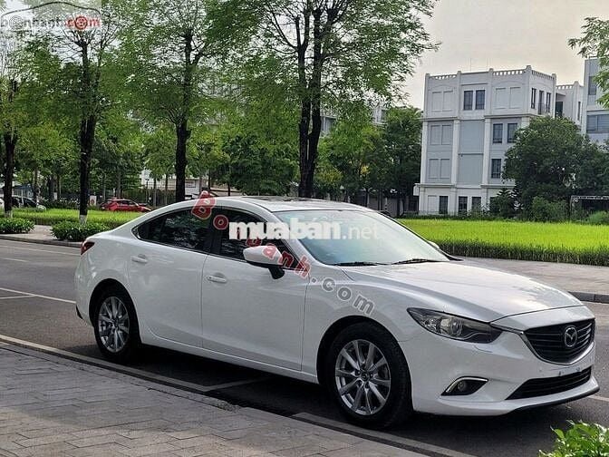 Mazda 6 2016 màu trắng