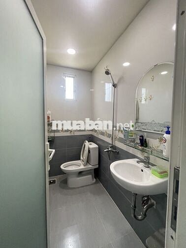 CHỈ 5.9 TỶ CÓ NGAY NHÀ 4 TẦNG BTCT,ĐẸP MỚI_ÂU DƯƠNG LÂN, T.TÂM QUẬN 8