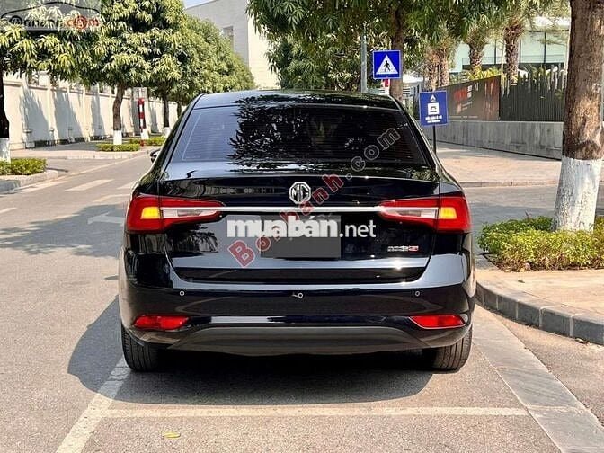 MG5 số sàn được trang bị 5 chỗ ngồi