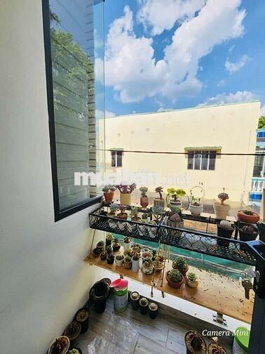 Nhà 3 tầng SHR 4,4x10m hẻm xe tải thông đường Phạm Văn Chiêu Phường 14