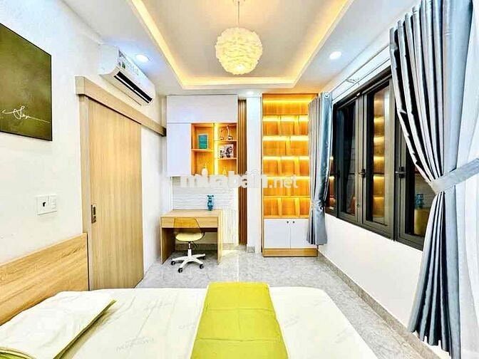 Nhà Mới 5 tầng Siêu Đẹp Full NT xịn trung tâm Phú Nhuận mua bán nhanh