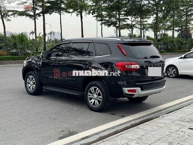 Ford Everest Trend 2.2L 4x2 AT 2016
