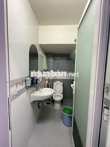 CHỈ 5.9 TỶ CÓ NGAY NHÀ 4 TẦNG BTCT,ĐẸP MỚI_ÂU DƯƠNG LÂN, T.TÂM QUẬN 8