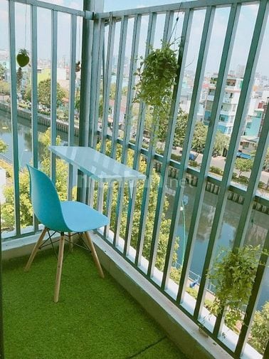Tòa nhà CHDV Q3 cách MT 1 căn. DT 8x15m, 7 tầng thang máy