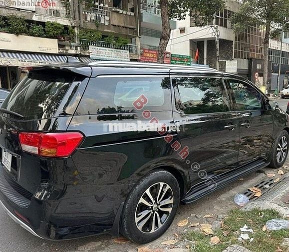 Xe Kia Sedona 3.3L GAT 2016