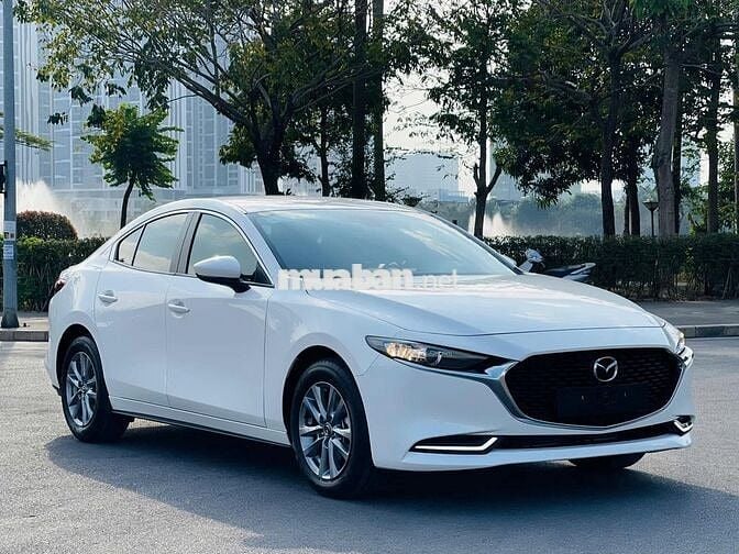 Mazda 3 2024 1.5L Luxury - 22000 km như mới