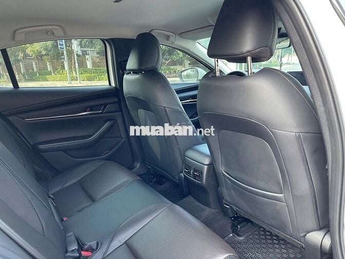 Mazda 3 2024 1.5L Luxury - 22000 km như mới
