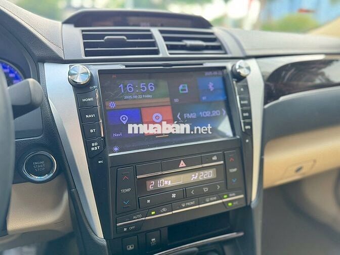 Toyota Camry 2.0E 2018 - 30000 km