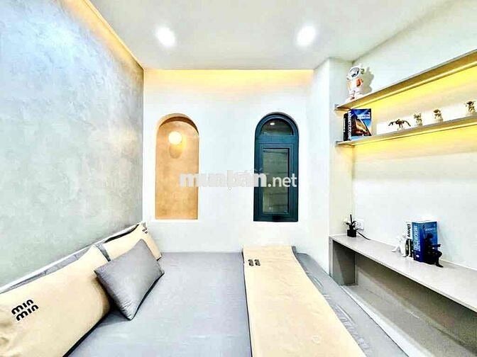 Nhà Đẹp 2 Tầng Full Nội Thất – Phú Nhuận, Giá Chỉ 4.x Tỷ