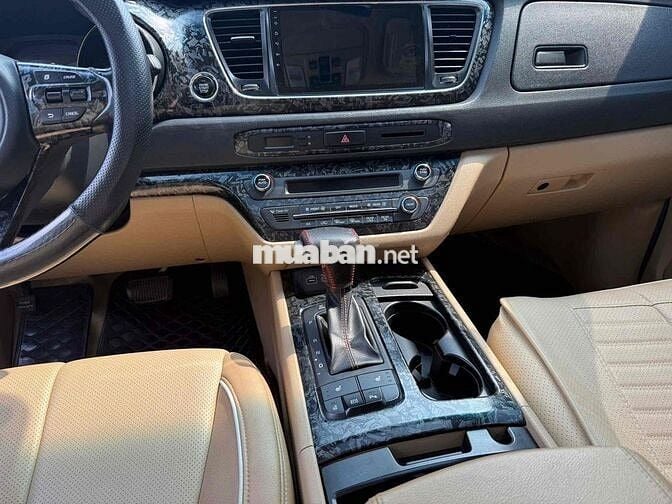 Kia Sedona 2018 2.2L DATH máy dầu, xe tốt