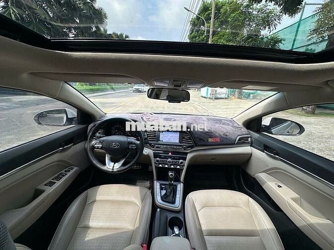 Hyundai Elantra 2021 2.0 AT 1 chủ từ mới