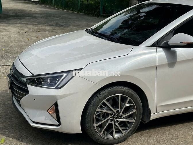 Hyundai Elantra 2021 2.0 AT 1 chủ từ mới