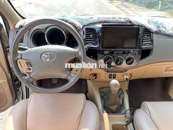 Toyota Fortuner 2010 2.5G - 72000 km