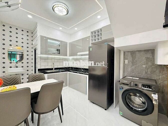 Bán nhà Lê Văn Duyệt -30m2- nhỉnh 4 tỷ