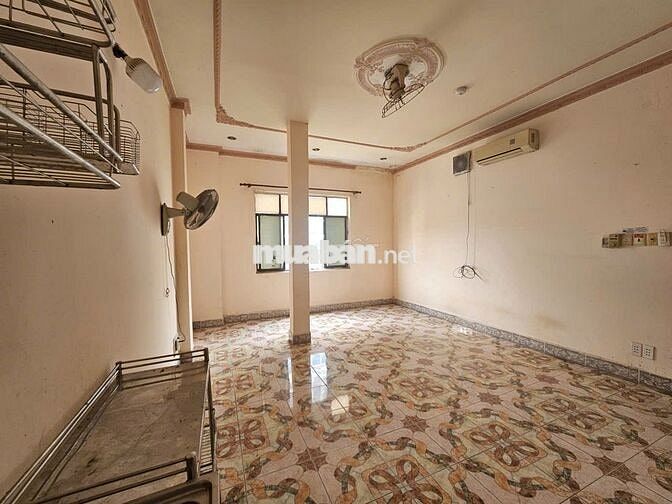 PHÒNG TRỌ GIÁ SINH VIÊN NGAY KHU NHÀ THỜ HẦM THIÊN PHƯỚC