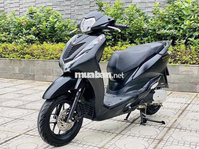 HONDA LEAD 125 ĐÈN LED ĐEN NHÁM 2024 LƯỚT