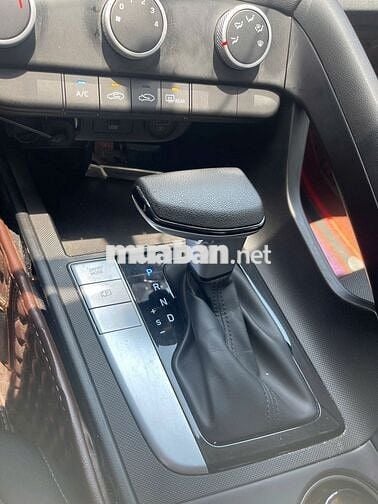 Hyundai Elantra 2023 1.6 AT Tiêu chuẩn - 3800 km