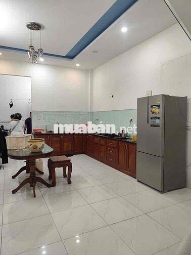 Hẻm 710/ Lũy Bán Bích (Hẻm 8m thông) 4x18m 3 tấm (4PN sân thượng)