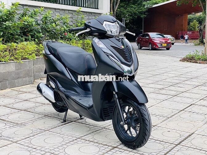 HONDA LEAD 125 ĐÈN LED ĐEN NHÁM 2024 LƯỚT