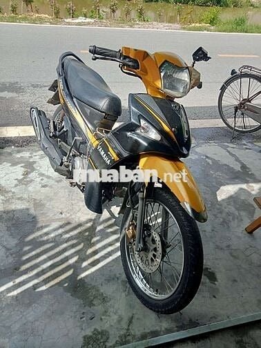 Nhà có chiêc xe sirius FI ko dùng bán rẻ