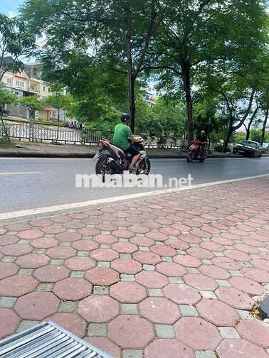 Chính chủ cho thuê văn phòng mặt phố đường bờ sông Sét chỉ hơn 10tr