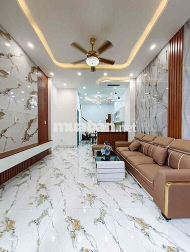 NHÀ TRỆT LẦU MỚI ĐẸP HẺM 311 NGUYỄN VĂN CỪ GẦN ĐH KỸ THUẬT CÔNG NGHỆ