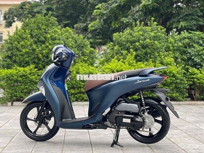 Janus 2025 mua T6-2025 đi 2500km như mới