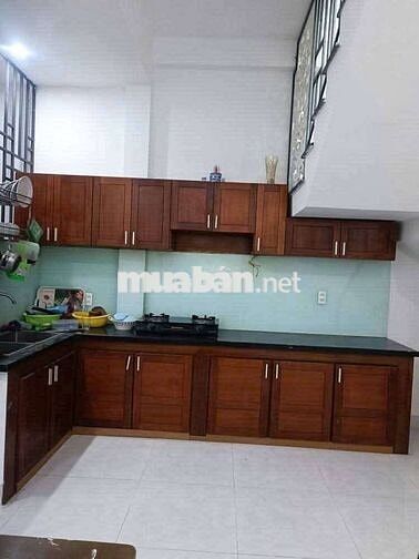 👉Cho thuê nhà 2 tầng kiệt Phan Bá Phiến
👉DT:60m2,DTSD:120m2
👉Nhà