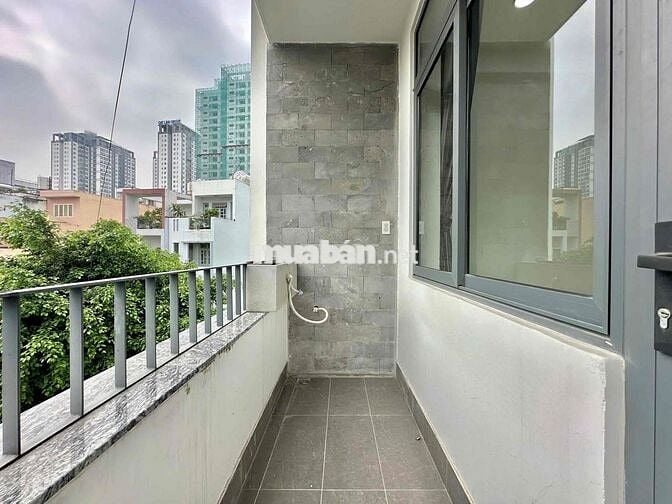 CĂN HỘ 45m2 TÁCH BẾP BAN CÔNG NỘI THẤT ĐẦY ĐỦ NGAY HỌC VIỆN CÁN BỘ